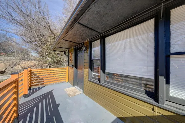 $224,950 | 718 East Gudgell Avenue, Independence, MO 64055