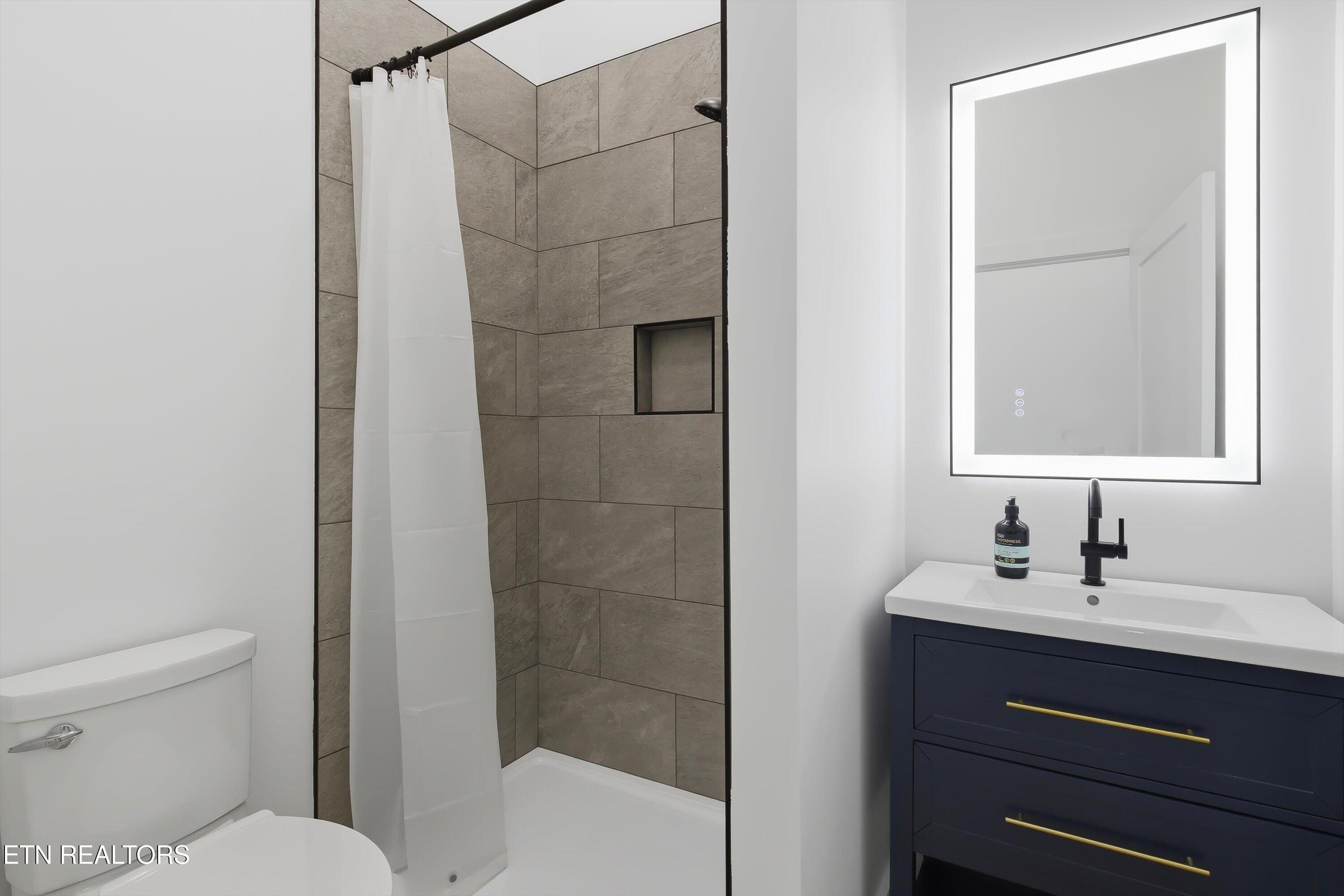 12808 Unitia Road Friendsville, TN 37737 - Photo 17 of 48 04-12808 Unitia Rd-4