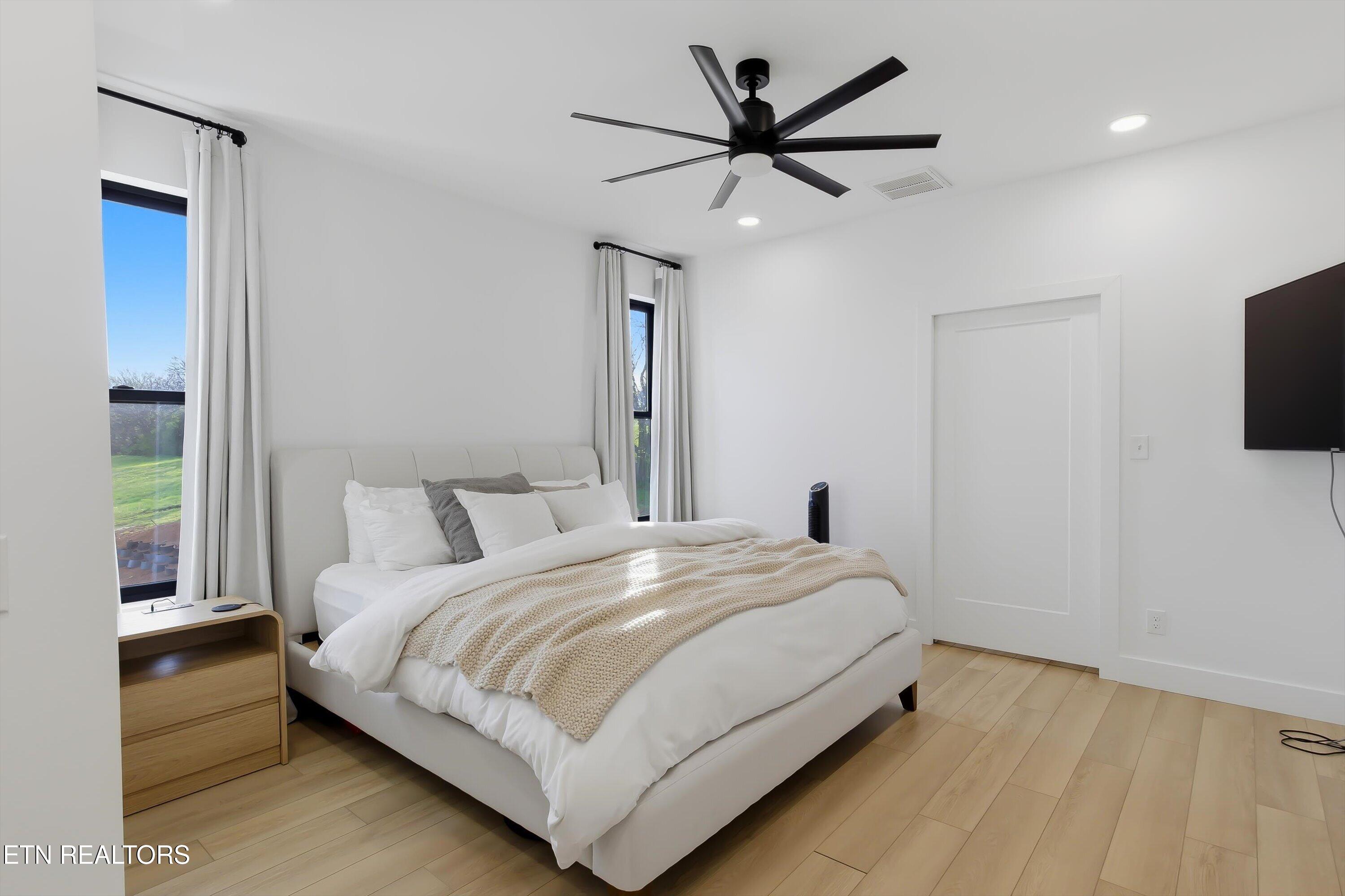 12808 Unitia Road Friendsville, TN 37737 - Photo 18 of 48 17-12808 Unitia Rd-17