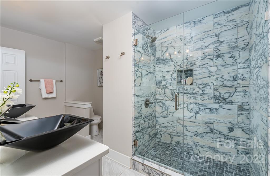 311 Meadowbrook Road Charlotte, NC 28211 - Photo 13 of 25