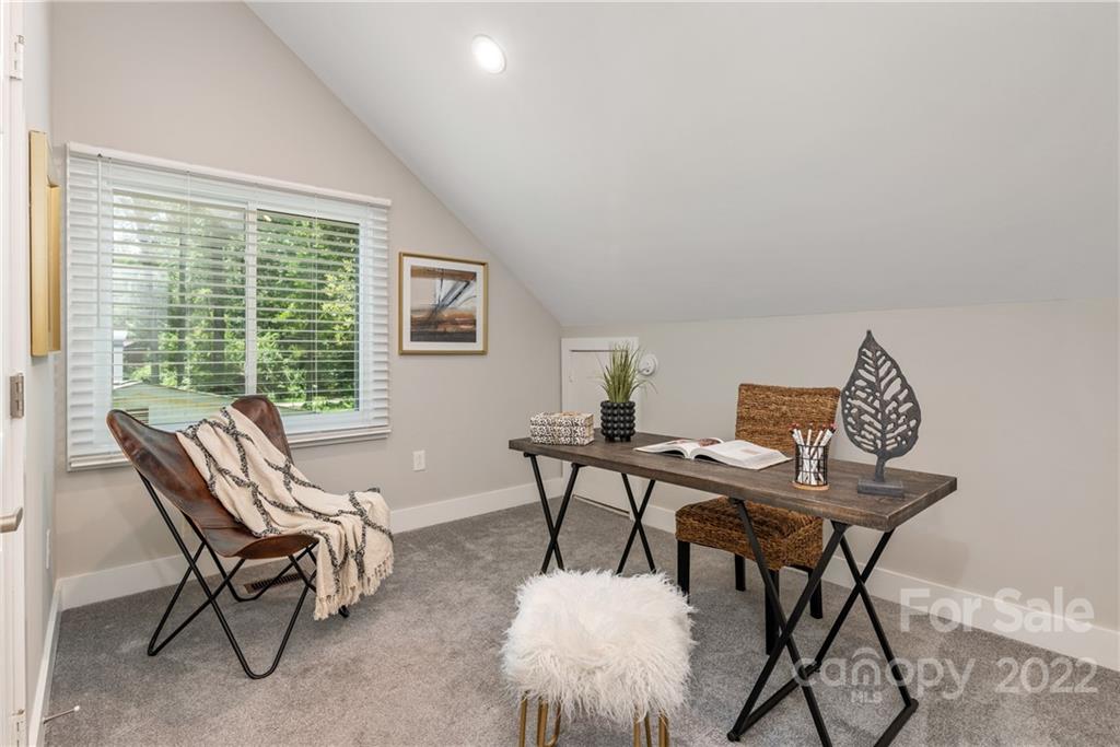 311 Meadowbrook Road Charlotte, NC 28211 - Photo 17 of 25