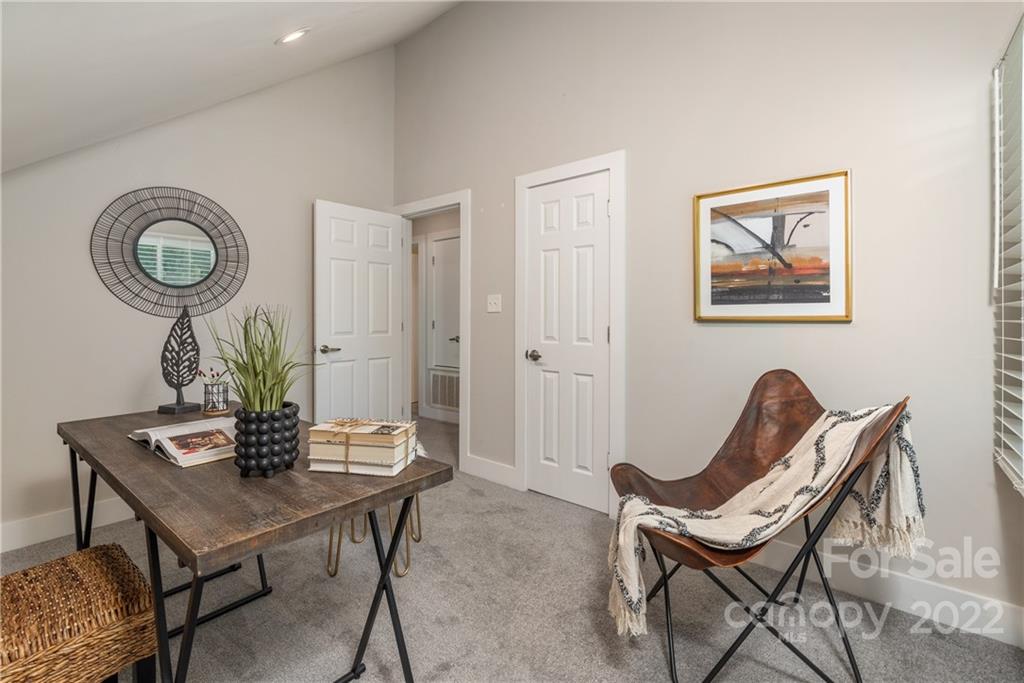 311 Meadowbrook Road Charlotte, NC 28211 - Photo 18 of 25