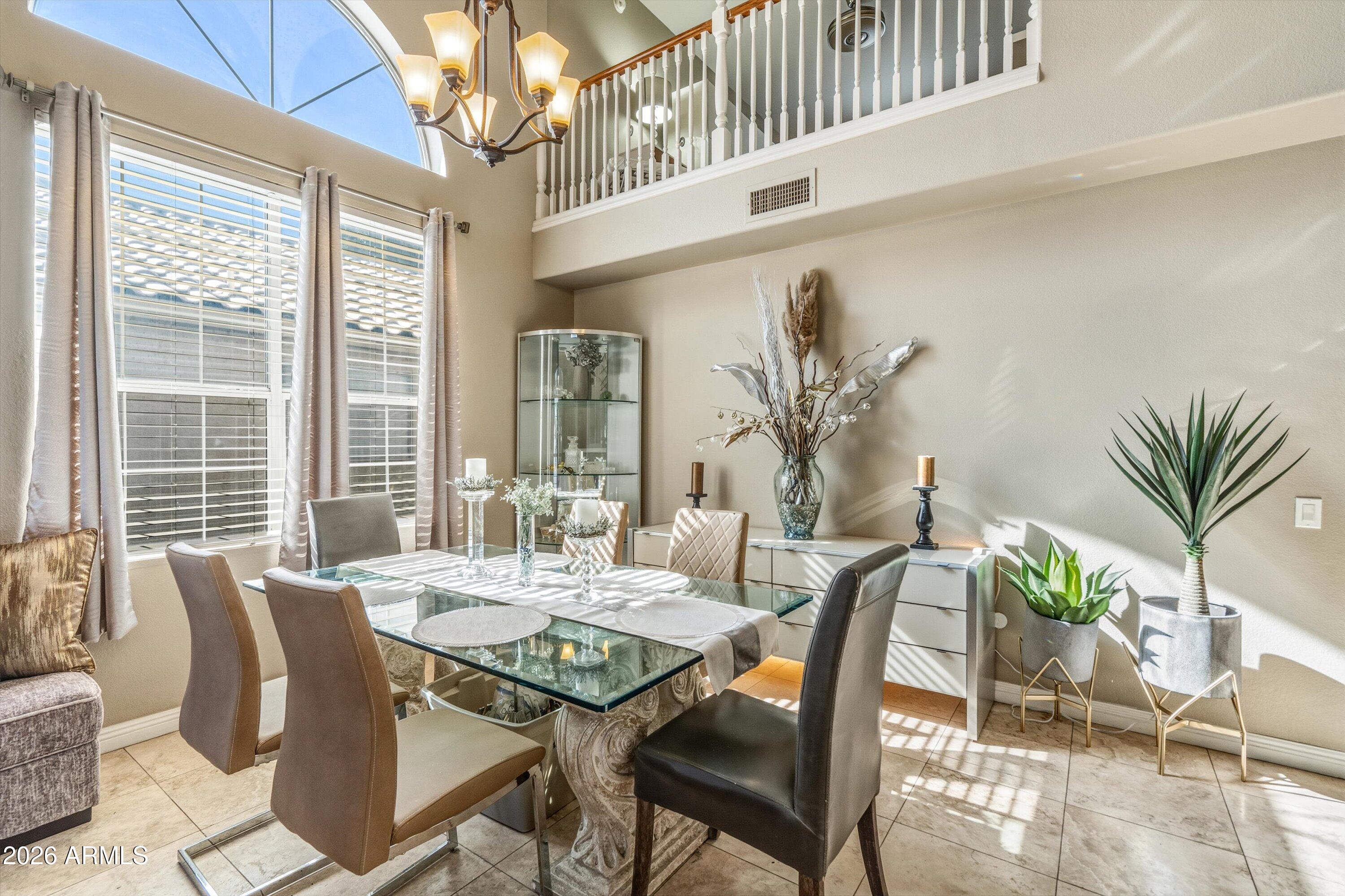 1414 North Birch Street Gilbert, AZ 85233 - Photo 9 of 43 09-Dining Area