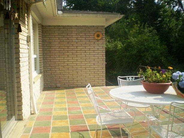 23405 Berg Road Southfield, MI 48033 - Photo 12 of 20 Patio off Kitchen.JPG
