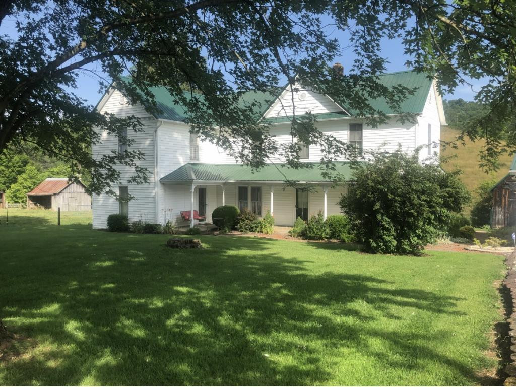 1286 Vance Tank Road Bristol, TN 37620 - Photo 1 of 34 Photo 1