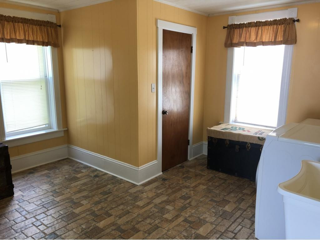 1286 Vance Tank Road Bristol, TN 37620 - Photo 15 of 34 Photo 15