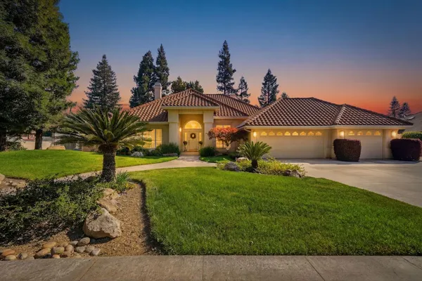 $875,000 | 3403 East Vassar Court, Visalia, CA 93292