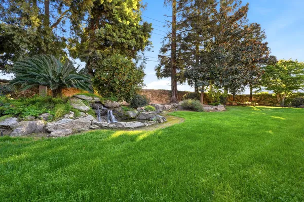 $875,000 | 3403 East Vassar Court, Visalia, CA 93292