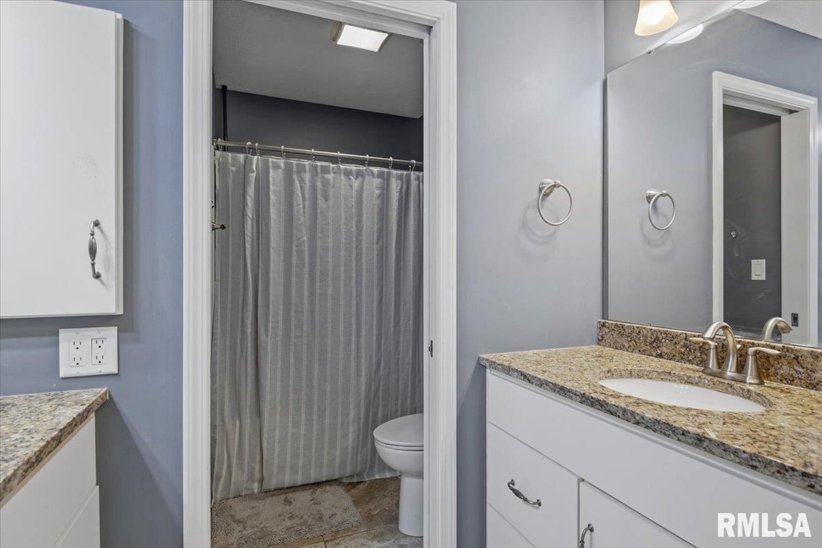 1070 Nine Rock Road Sherman, IL 62684 - Photo 43 of 80 Gallery Image 43