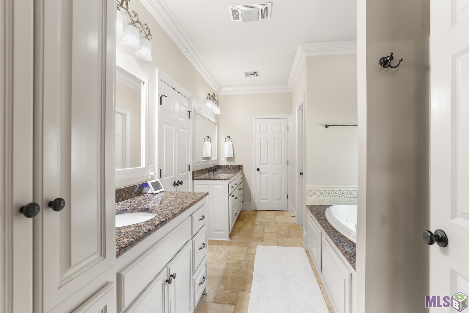 266 Latour Boulevard Mathews, LA 70375 - Photo 18 of 42