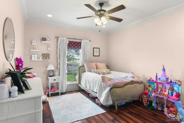 $485,000 | 266 Latour Boulevard, Mathews, LA 70375