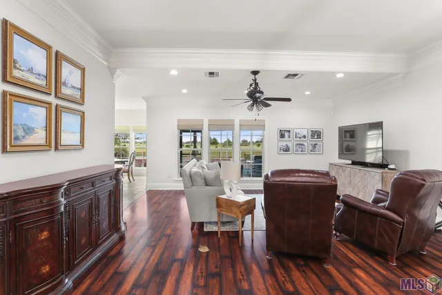 $485,000 | 266 Latour Boulevard, Mathews, LA 70375