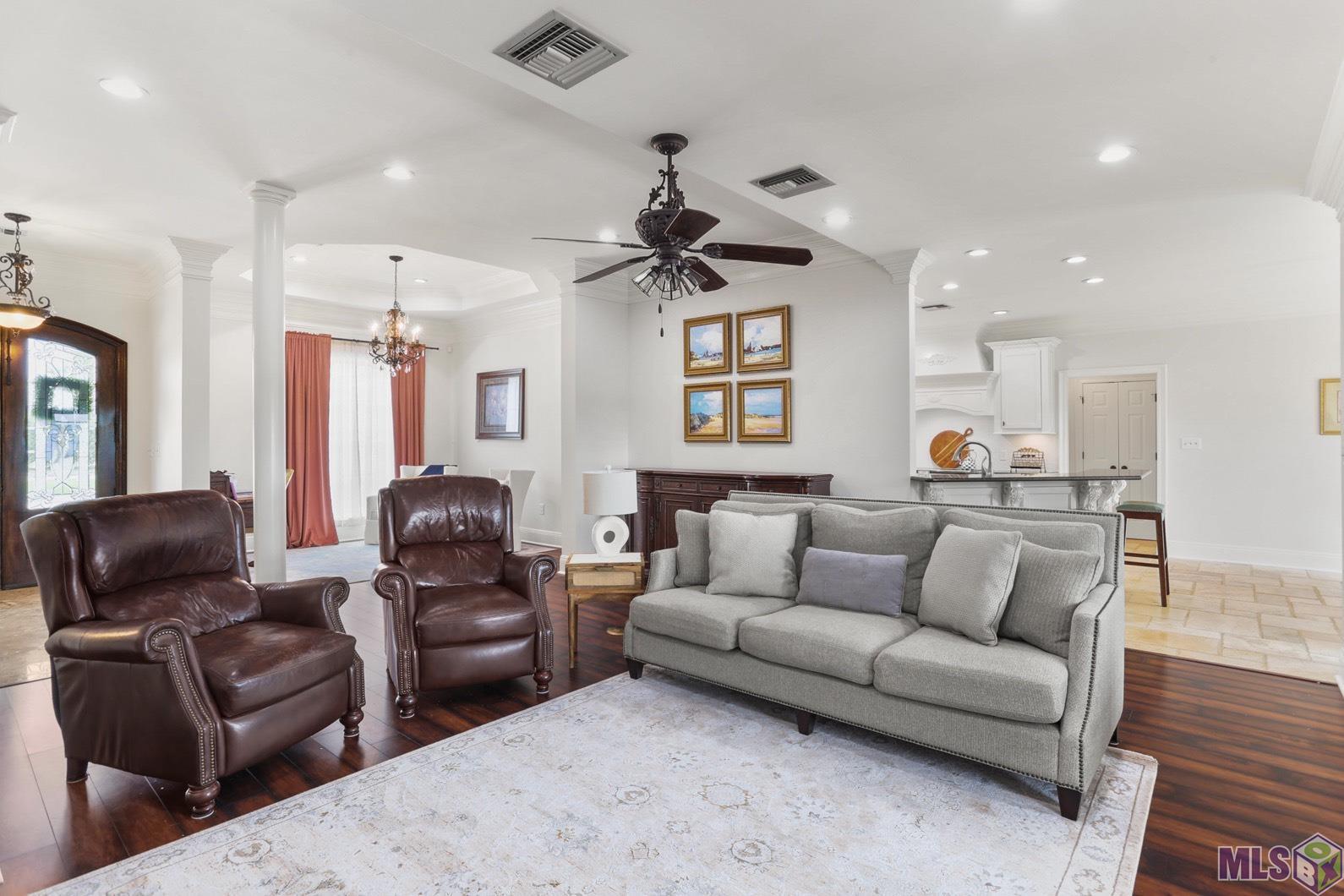 266 Latour Boulevard Mathews, LA 70375 - Photo 7 of 42