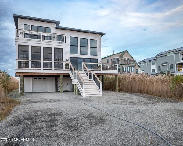 $1,400,000 | 637 Cedar Run Dock Road, West Creek, NJ 08092