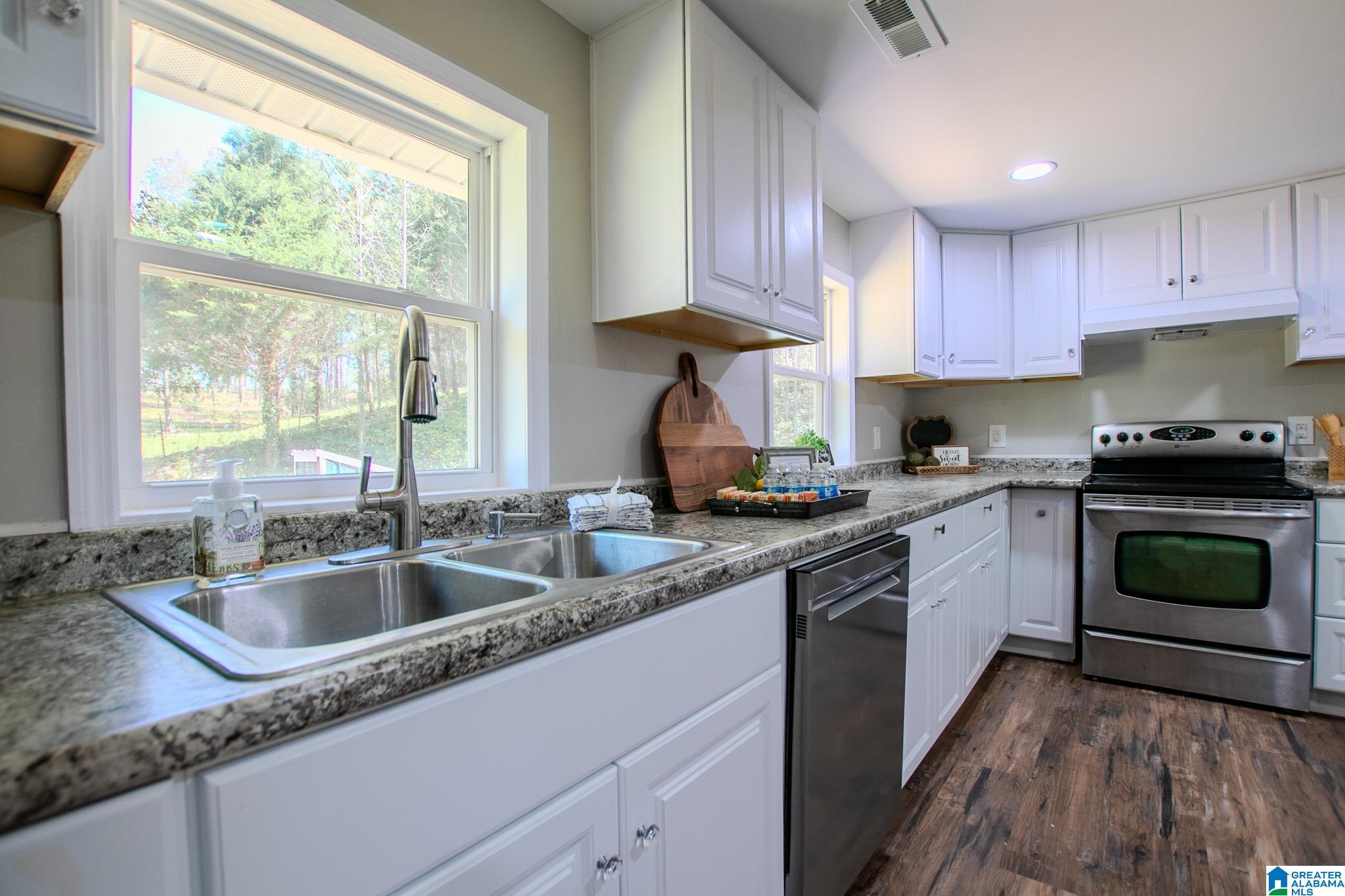 1046 Baty Road Cleveland, AL 35049 - Photo 15 of 40 Gallery Image 15