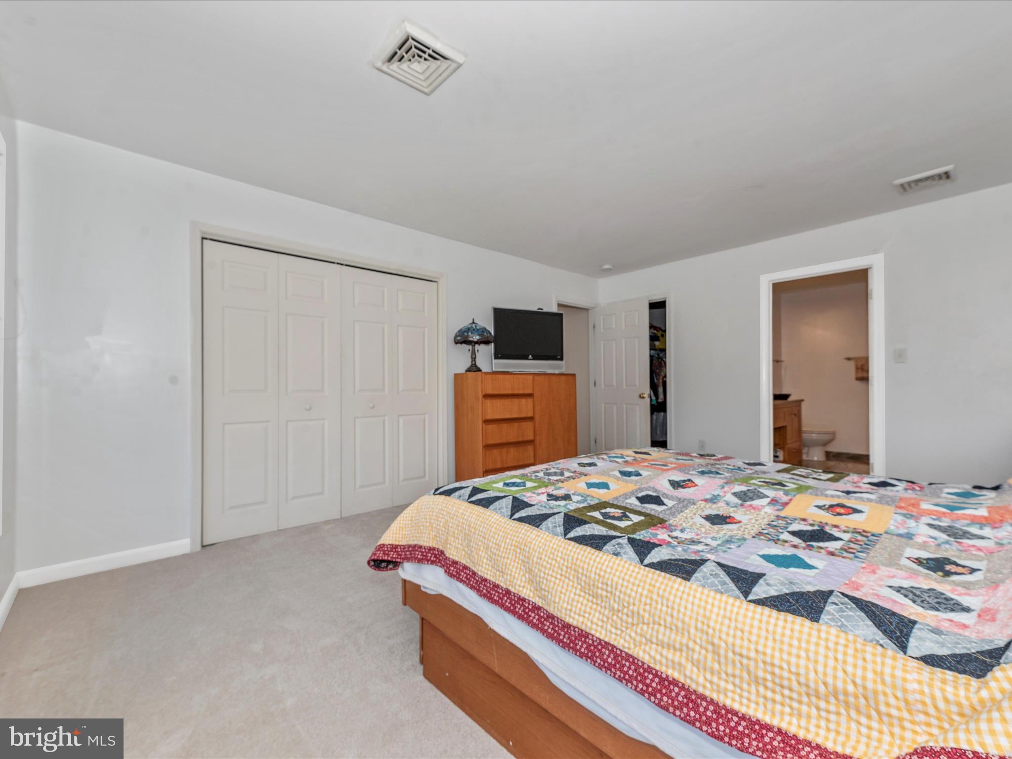 13128 Jesse Smith Road Mount Airy, MD 21771 - Photo 26 of 57 Primary Bedroom
