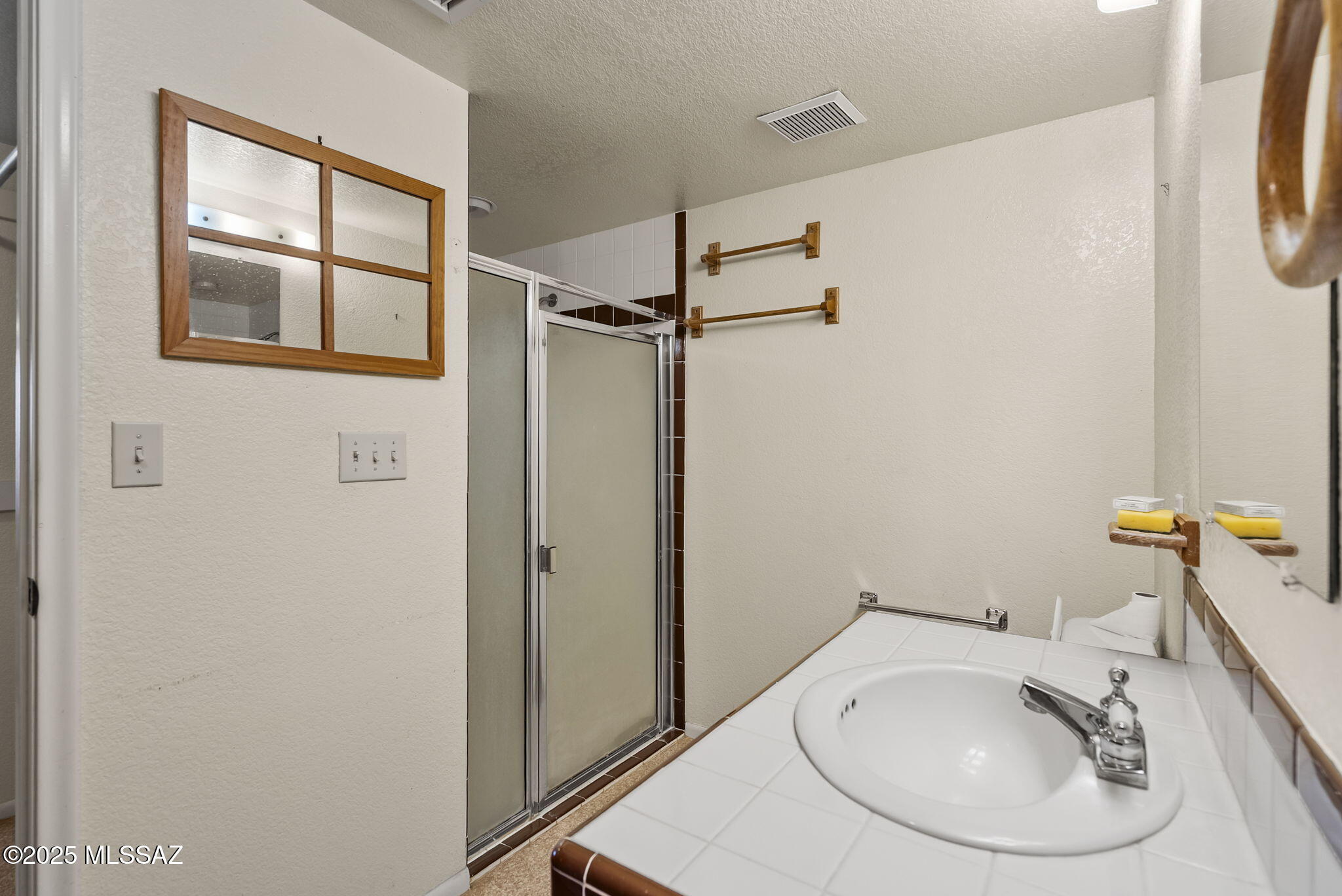 108 Stoddard Way Nogales, AZ 85621 - Photo 18 of 38
