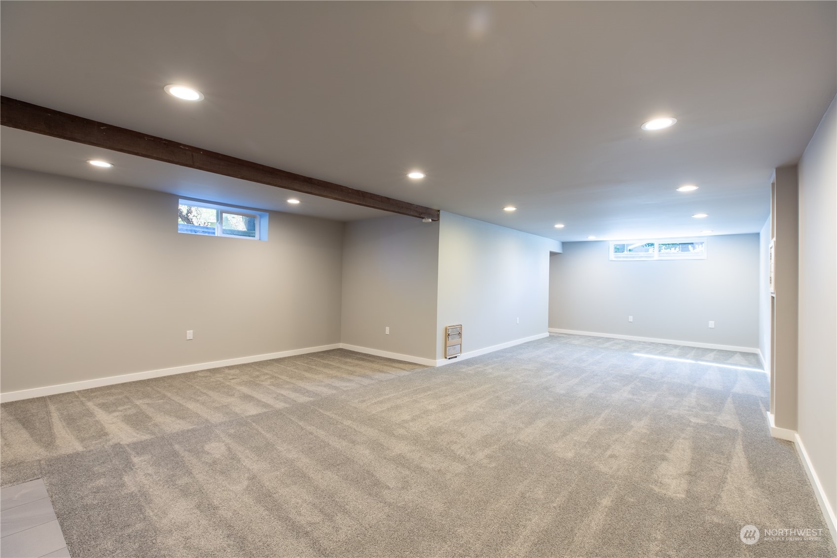 8498 Talbot Road Edmonds, WA 98026 - Photo 23 of 30 a view of an empty room