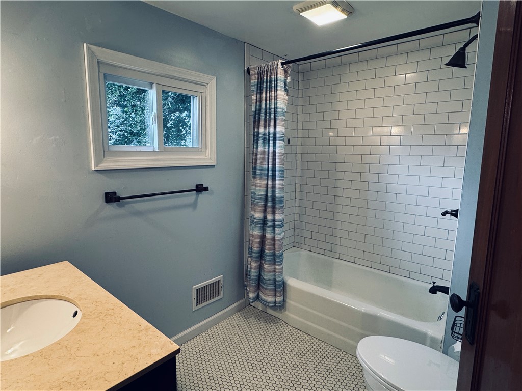 24 Martinot Avenue Rochester, NY 14609 - Photo 22 of 50