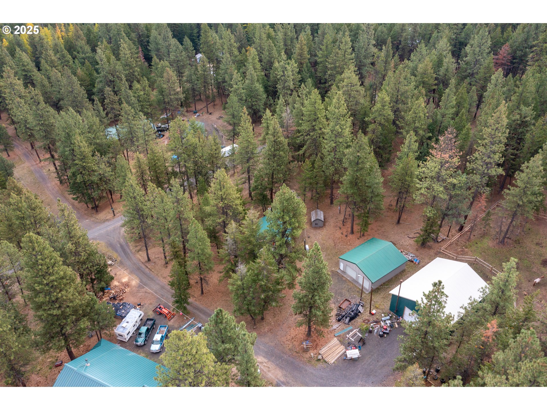 80982 Cougar Lane Heppner, OR 97836 - Photo 38 of 46 a view of a house with a yard