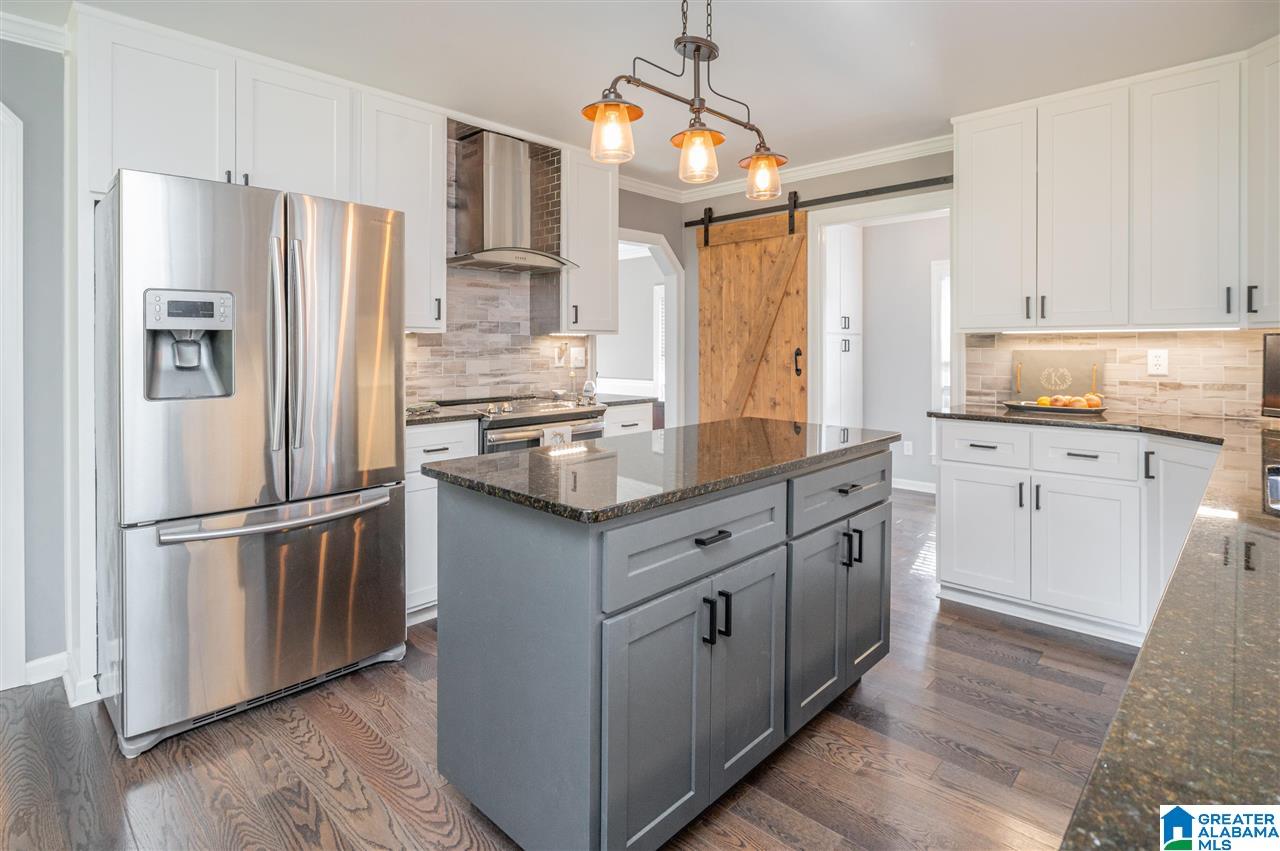 311 Woodward Road Trussville, AL 35173 - Photo 17 of 50