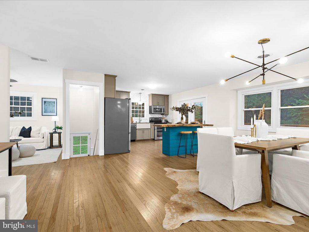 77 Brooks Road Arnold, MD 21012 - Photo 9 of 62