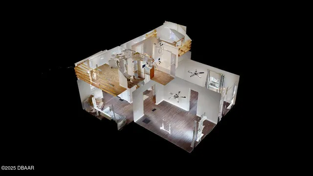 a view of a house with backyard and a tree