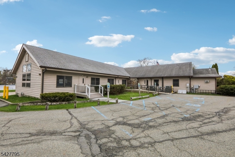 11 Alamoosook Road Vernon, NJ 07422 - Photo 26 of 49 Gallery Image 26