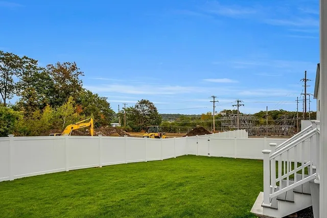 $2,500 | 74-76 Smith Street, Unit 1, Fitchburg, MA 01420