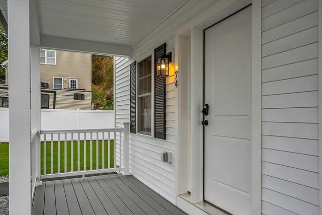 $2,500 | 74-76 Smith Street, Unit 1, Fitchburg, MA 01420