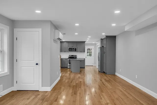 $2,500 | 74-76 Smith Street, Unit 1, Fitchburg, MA 01420