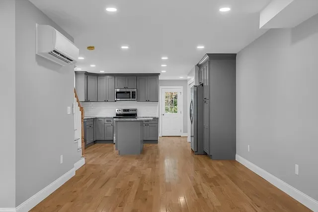 $2,500 | 74-76 Smith Street, Unit 1, Fitchburg, MA 01420