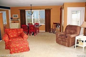 8924 Crescent Beach Road Pigeon, MI 48755 - Photo 5 of 22 8924CrescentBeachLiving2.jpg