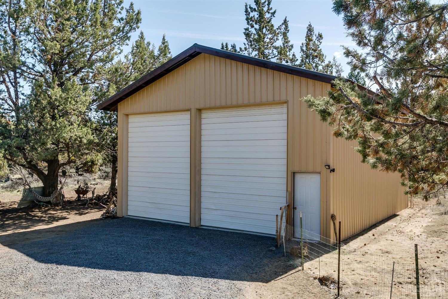 63236 Overtree Road Bend, OR 97701 - Photo 7 of 23 Gallery Image 7