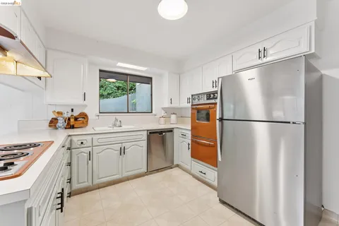 $1,795,000 | 7 Cavanaugh Court, Piedmont, CA 94610