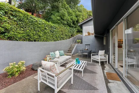 $1,795,000 | 7 Cavanaugh Court, Piedmont, CA 94610