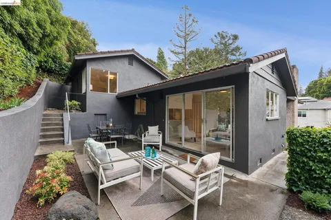 $1,795,000 | 7 Cavanaugh Court, Piedmont, CA 94610