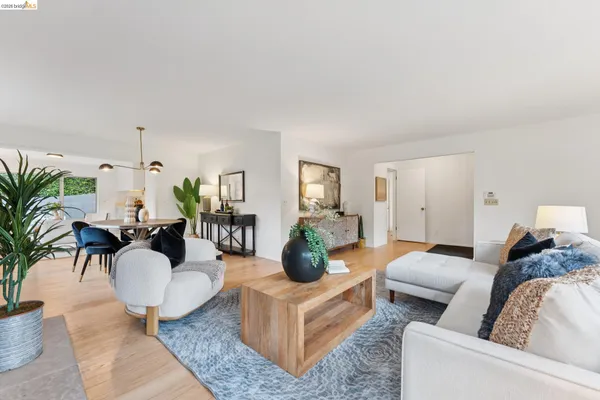 $1,795,000 | 7 Cavanaugh Court, Piedmont, CA 94610