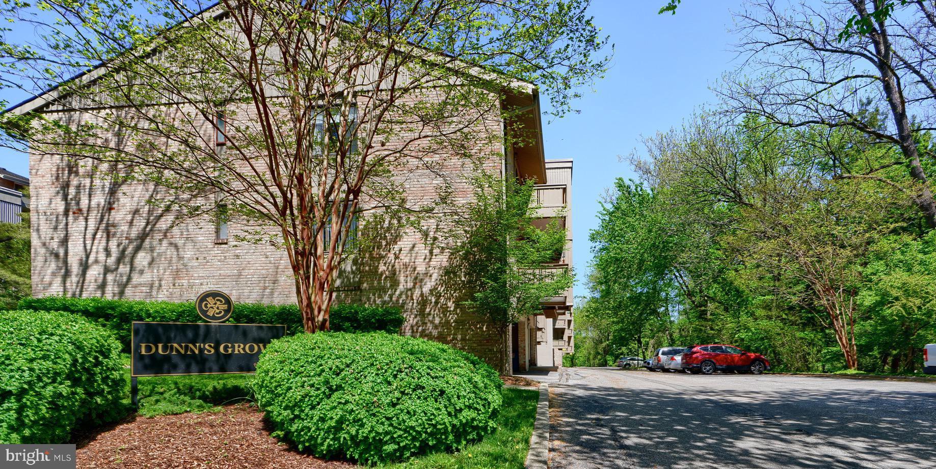 106 Cross Keys Road, Unit R106C Baltimore, MD 21210 - Photo 1 of 26 Welcome Home to 106 Cross Keys Unit C
