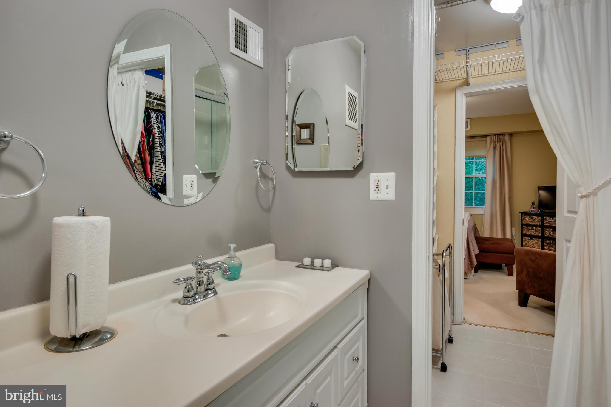 5907 Bayshire Road, Unit 191 Springfield, VA 22152 - Photo 25 of 30 Bath (Master)