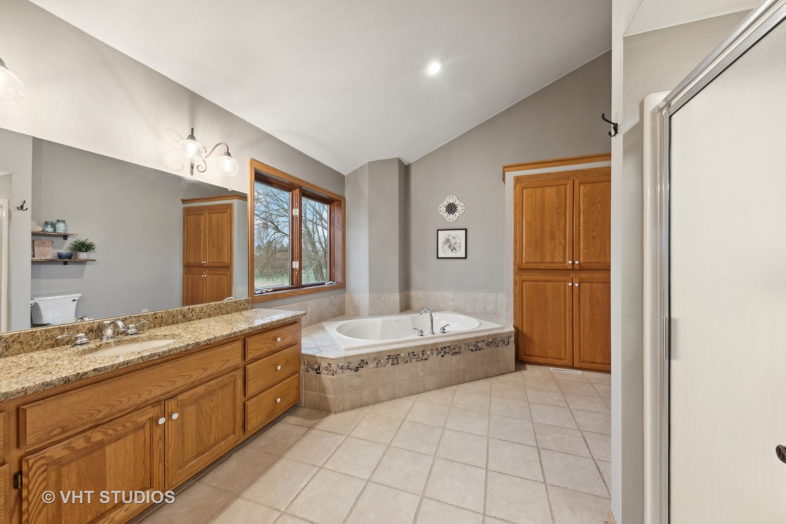 3225 East Elm Road Oak Creek, WI 53154 - Photo 16 of 28 Gallery Image 16