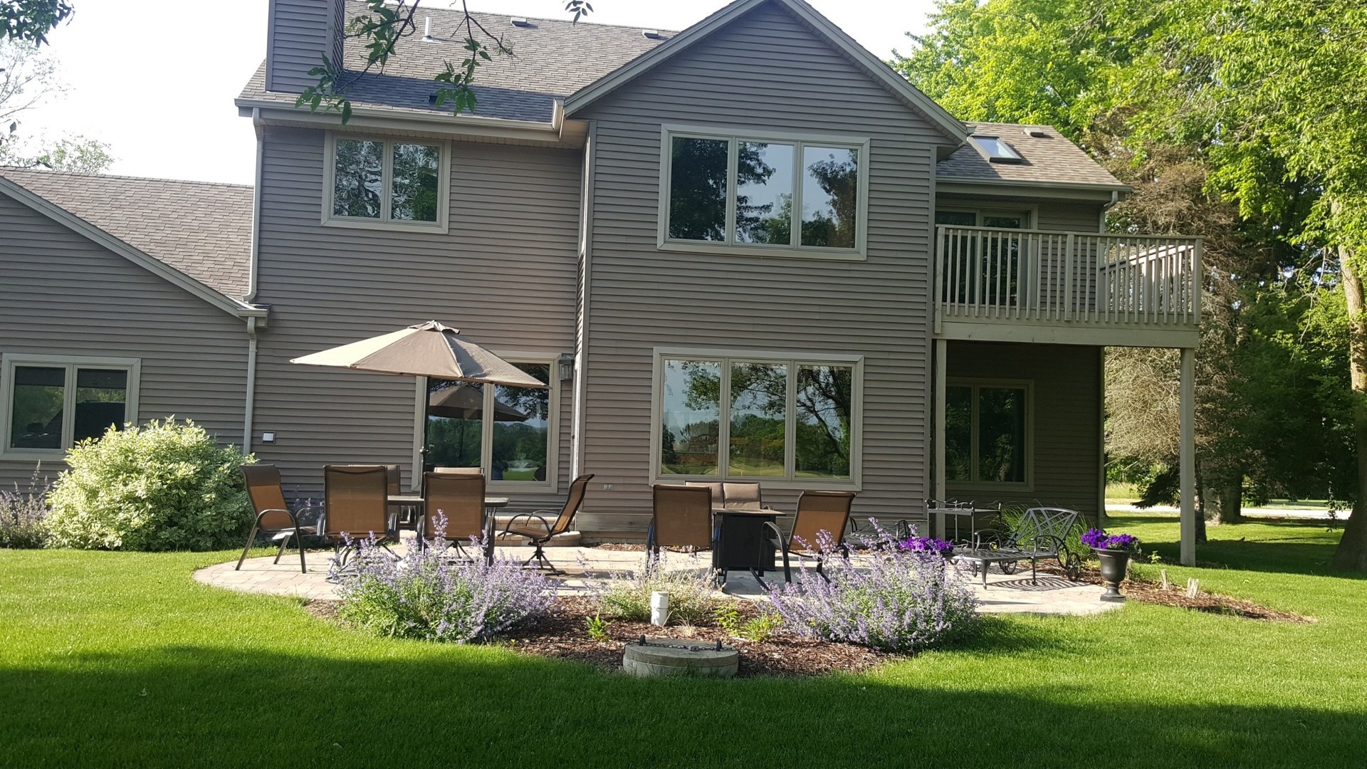 3225 East Elm Road Oak Creek, WI 53154 - Photo 25 of 28 Gallery Image 25