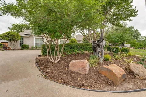 $1,175,000 | 5322 West Mockingbird Lane, Dallas, TX 75209