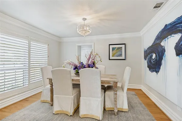 $1,175,000 | 5322 West Mockingbird Lane, Dallas, TX 75209