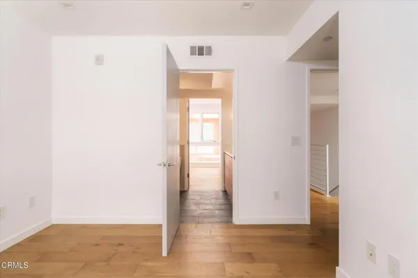 $4,700 | 1015 Figueroa Terrace, Unit 19, Los Angeles, CA 90012