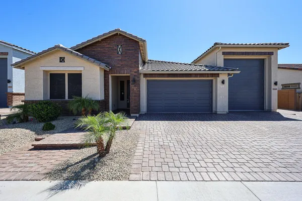 $4,500 | 25689 North 140th Lane, Surprise, AZ 85387