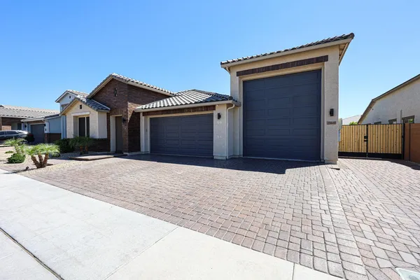 $4,500 | 25689 North 140th Lane, Surprise, AZ 85387