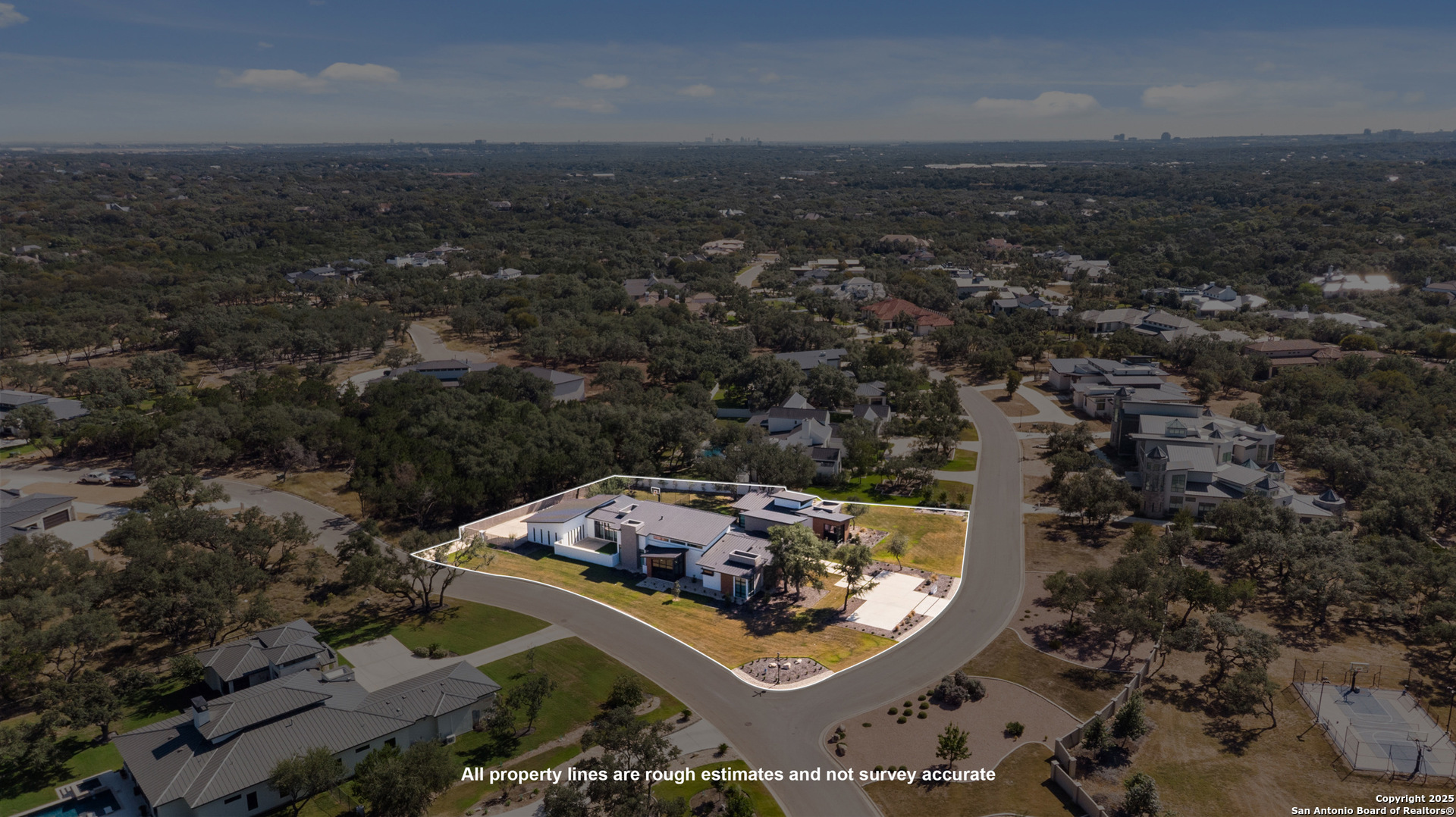 135 Whittingham Road San Antonio, TX 78231 - Photo 39 of 43 an aerial view of a house with a yard