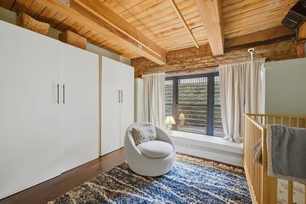 $525,000 | 1740 North Marshfield Avenue, Unit 8, Chicago, IL 60622