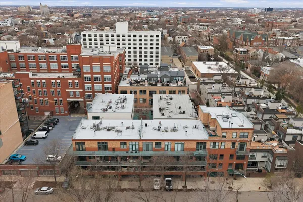 $525,000 | 1740 North Marshfield Avenue, Unit 8, Chicago, IL 60622